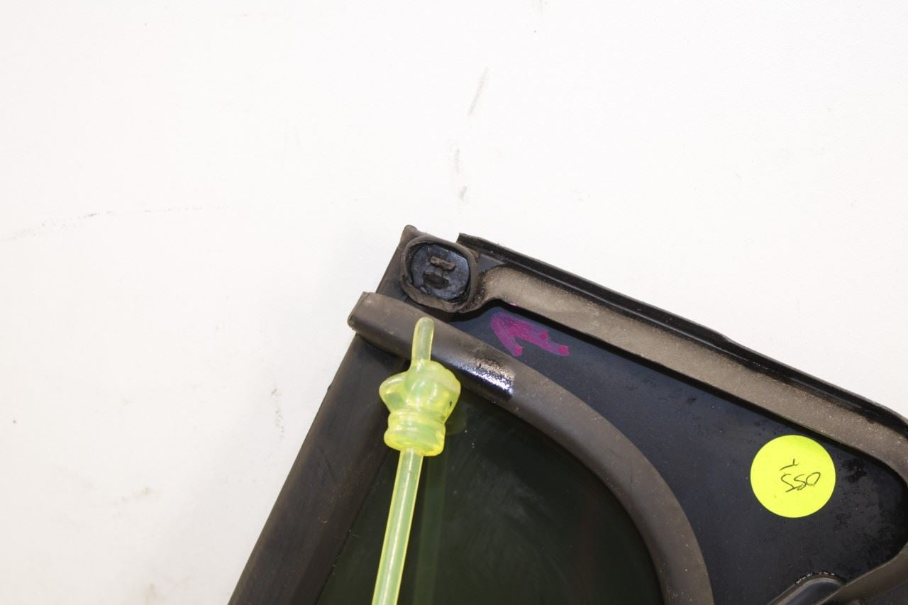 2018-2023 Volkswagen Atlas S Rear Right Side Door Window Fixed Vent Glass *ReaD* - Alshned Auto Parts