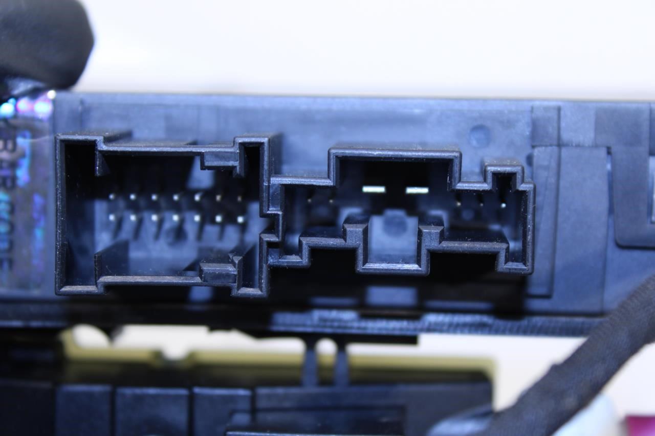 07-2013 Mercedes-Benz S550 Front Left Dynamic Seat Control Module 000-800-76-78 - Alshned Auto Parts