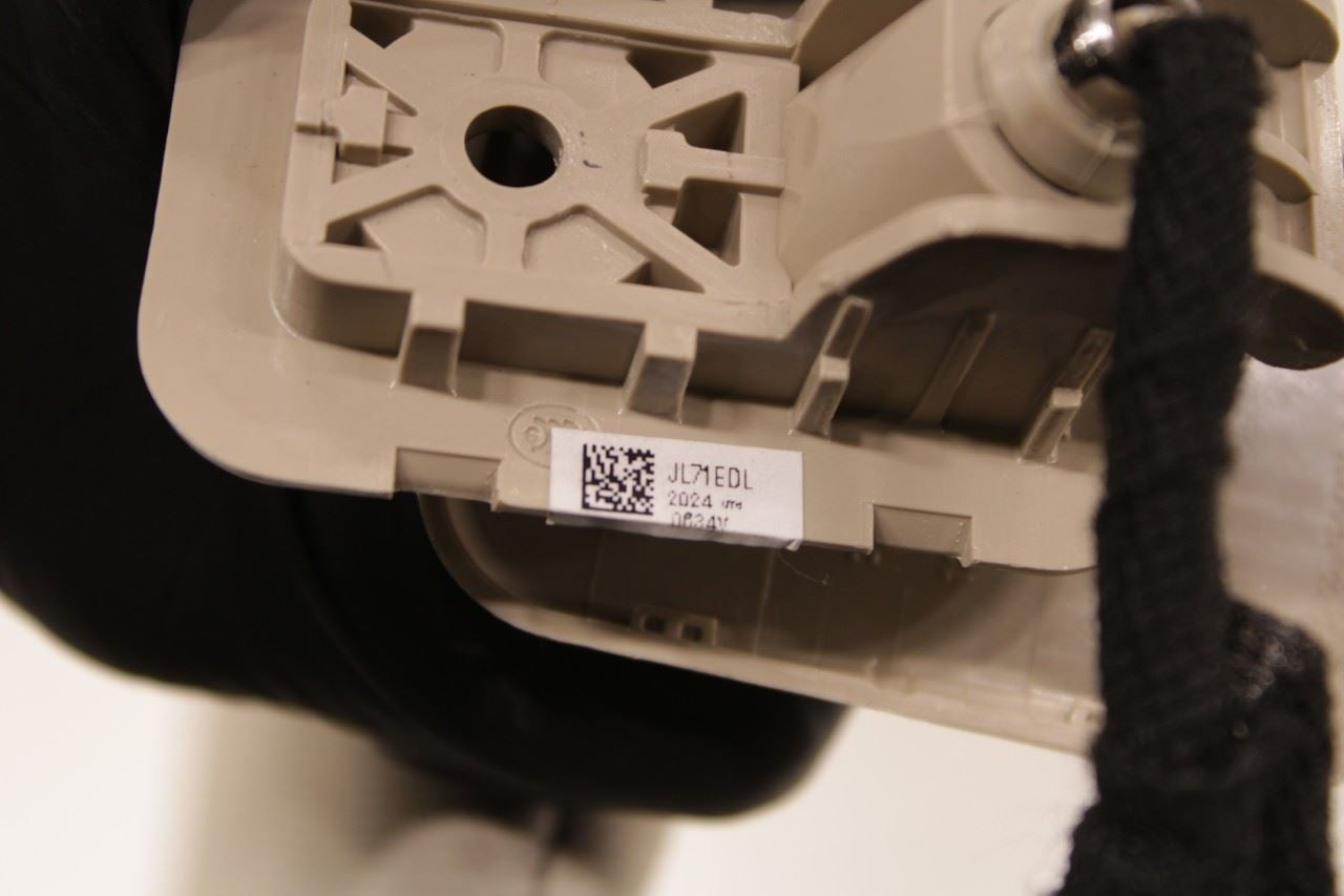 2022-24 Ford Expedition MAX XLT Front Left Side Sun Visor w/ Illuminated Mirror - Alshned Auto Parts