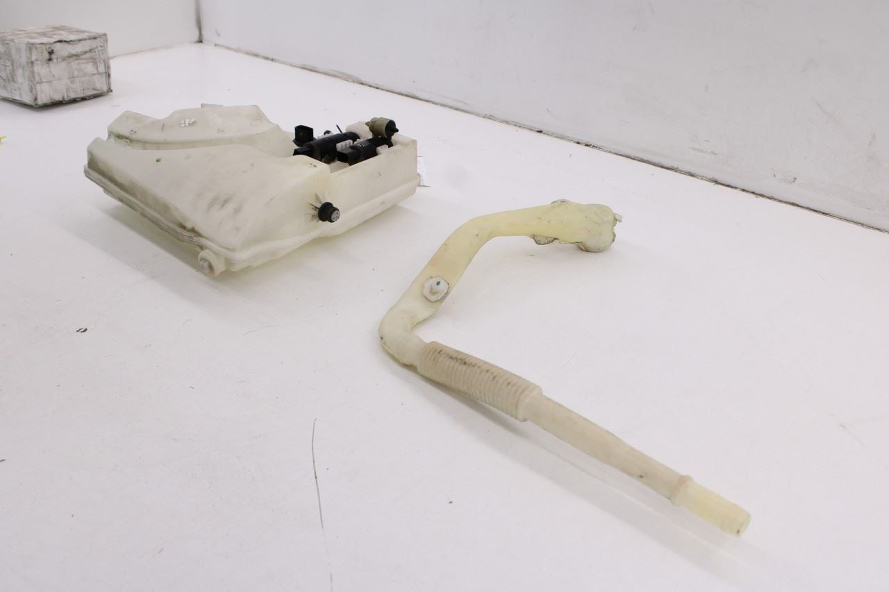 11-18 Porsche Cayenne S FR Windshield Wiper Washer Reservoir 95852870300 *ReaD* - Alshned Auto Parts