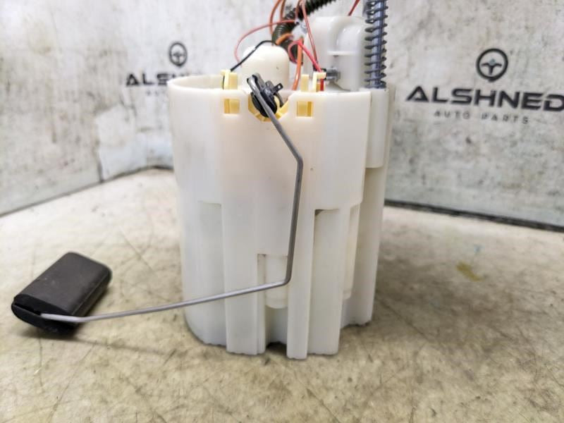 2017-2024 Chrysler Pacifica Fuel Pump Assembly 68184243 OEM - Alshned Auto Parts