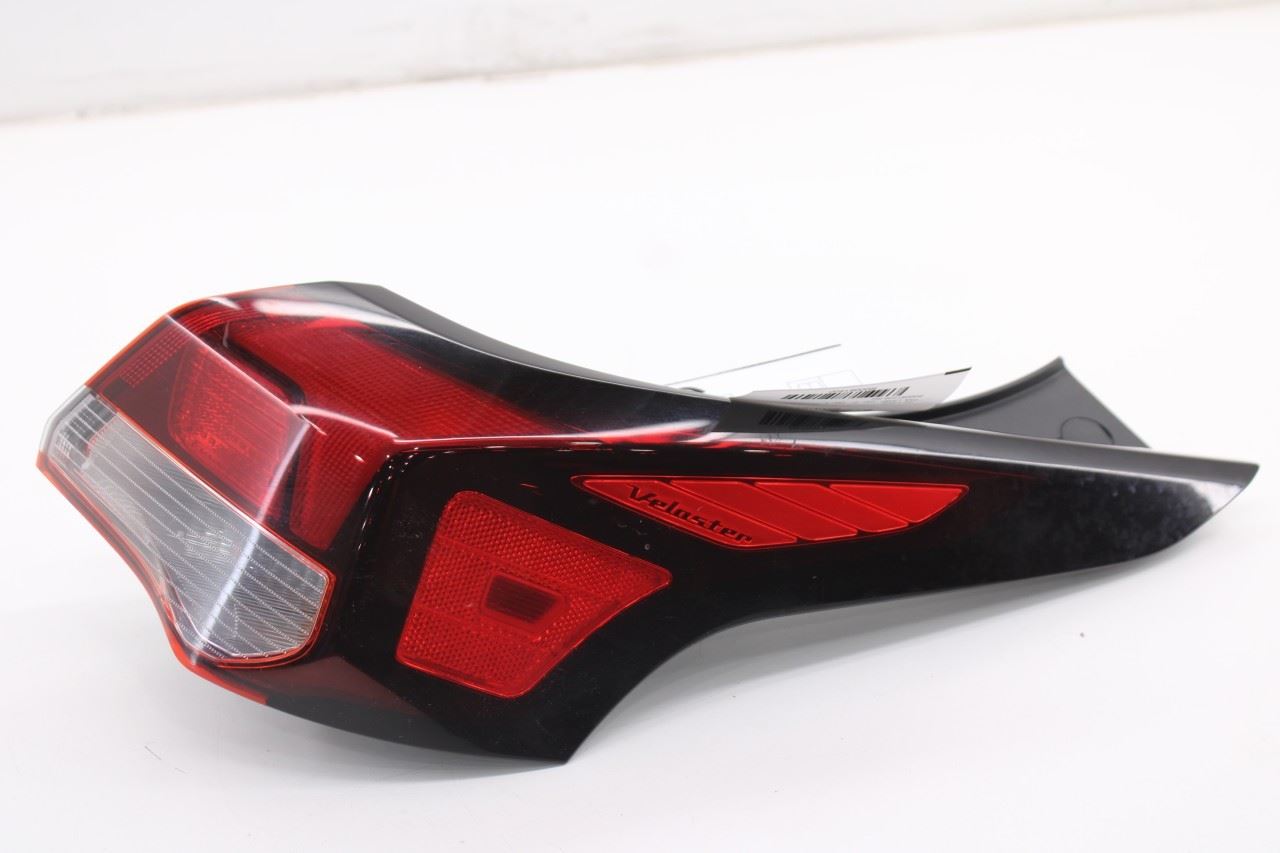 2019-2021 Hyundai Veloster Rear Right Passenger Side Tail Light Lamp 92402-J301011