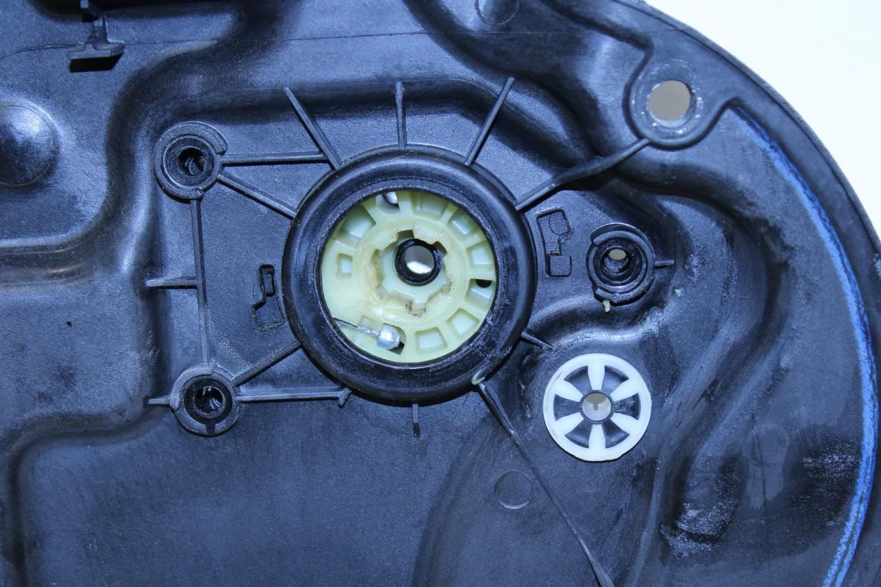 2011-2018 Jeep Wrangler FR LH Door Window Regulator w/ Carrier 68014949AA *ReaD* - Alshned Auto Parts