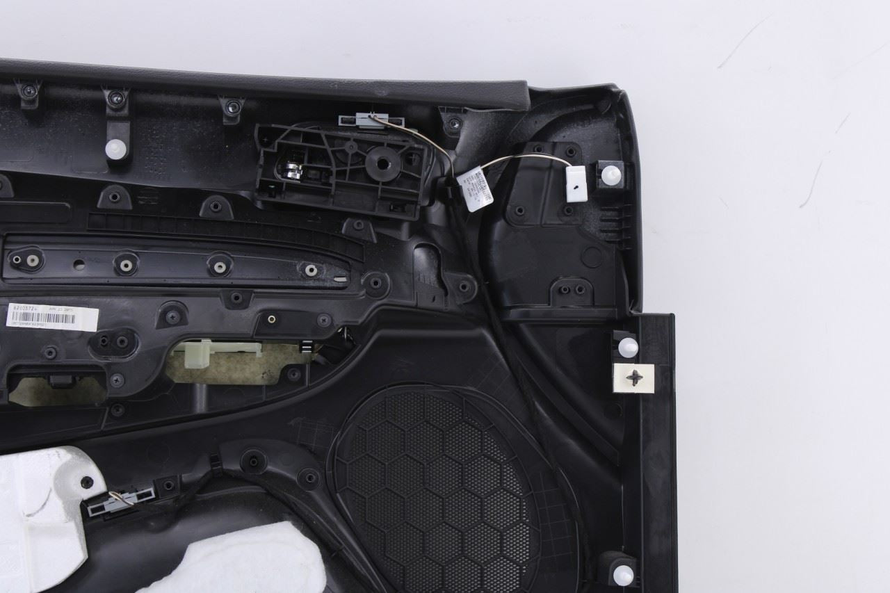 2015-2017 Dodge Durango SXT Front Right Side Door Trim Panel 1GS783X9AI OEM - Alshned Auto Parts