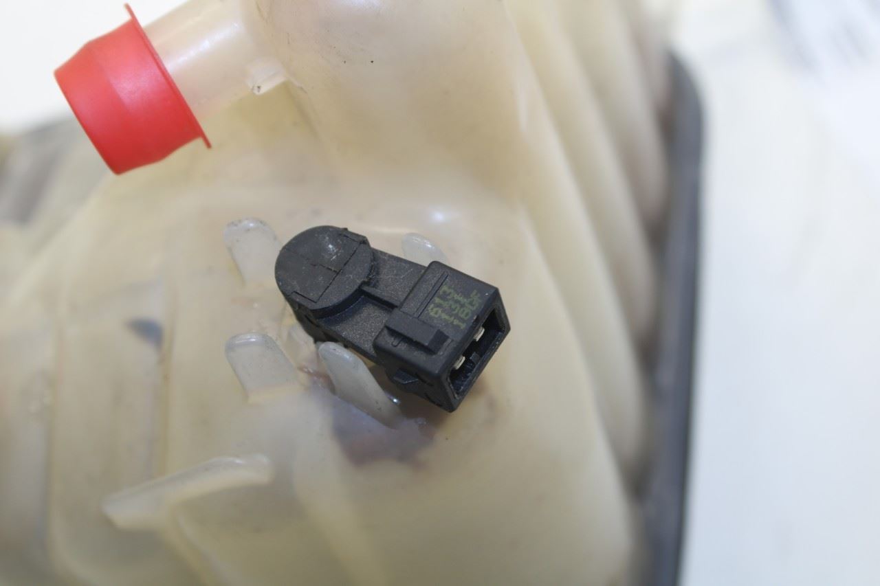 2010-2015 Jaguar XF Portfolio Radiator Coolant Reservoir Bottle CX23-8A080-AB - Alshned Auto Parts