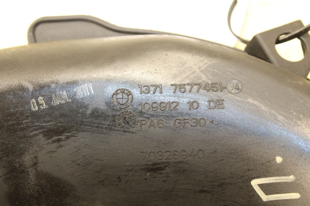 2010-15 BMW 750Li xDrive 4.4L AWD Air Intake Rear Side Upper Outlet Duct *ReaD* - Alshned Auto Parts