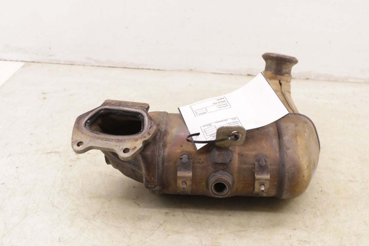 2017-18 Chrysler Pacifica Limited 3.6L FWD Rear Exhaust Manifold 68184161AB OEM - Alshned Auto Parts