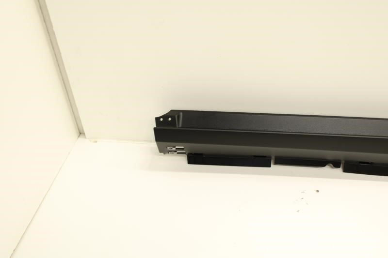 2024-2025 Chevrolet Trax Right Passenger Side Rocker Panel Molding 42865650 OEM - Alshned Auto Parts