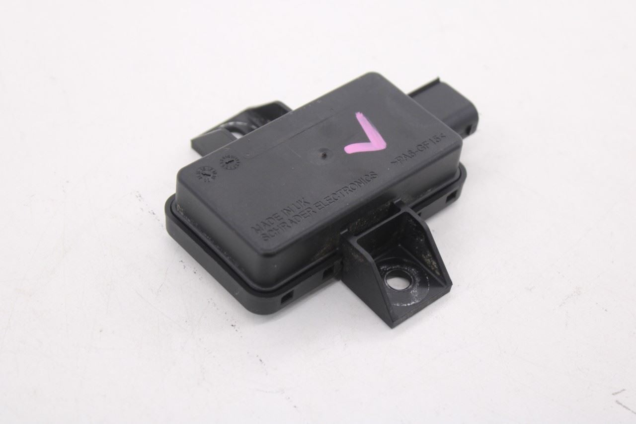 2014-2016 Dodge Durango SXT Tire Pressure Monitoring Sensor Control Module TPMS1