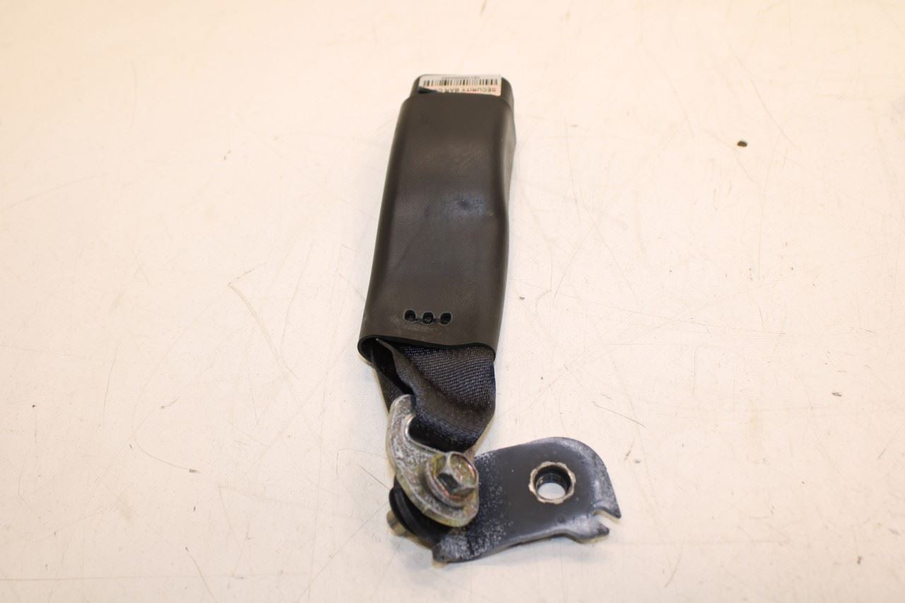 14-17 Infiniti QX50 Rear Right and Left Side 2nd Row Center Seat Belt Buckle Set - Alshned Auto Parts