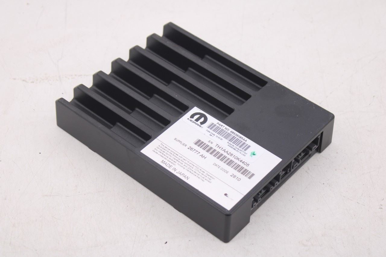 18-22 Jeep Grand Cherokee Laredo X 4x4 Sound System Amplifier Amp 68526085AA OEM - Alshned Auto Parts