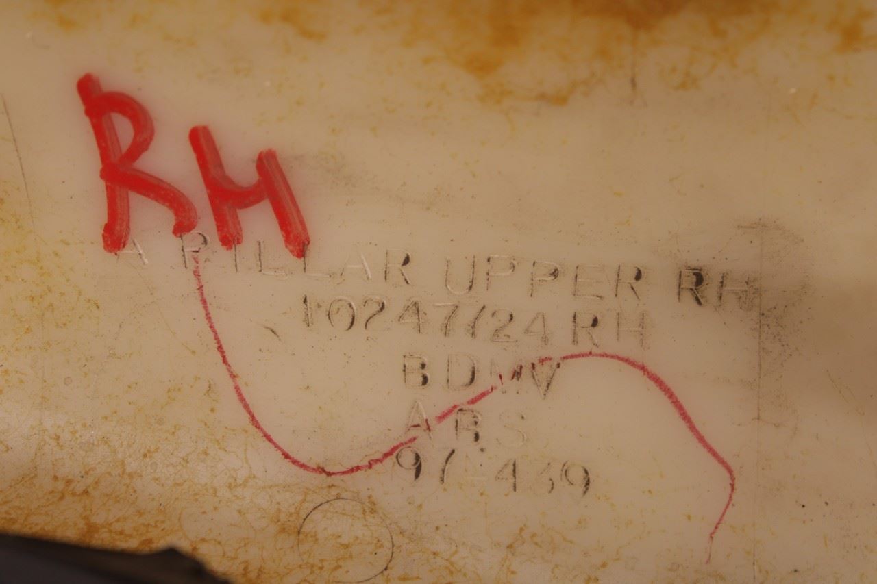 1997-2004 Chevrolet Corvette Front Right and Left A-Pillar Upper Trim *ReaD* - Alshned Auto Parts