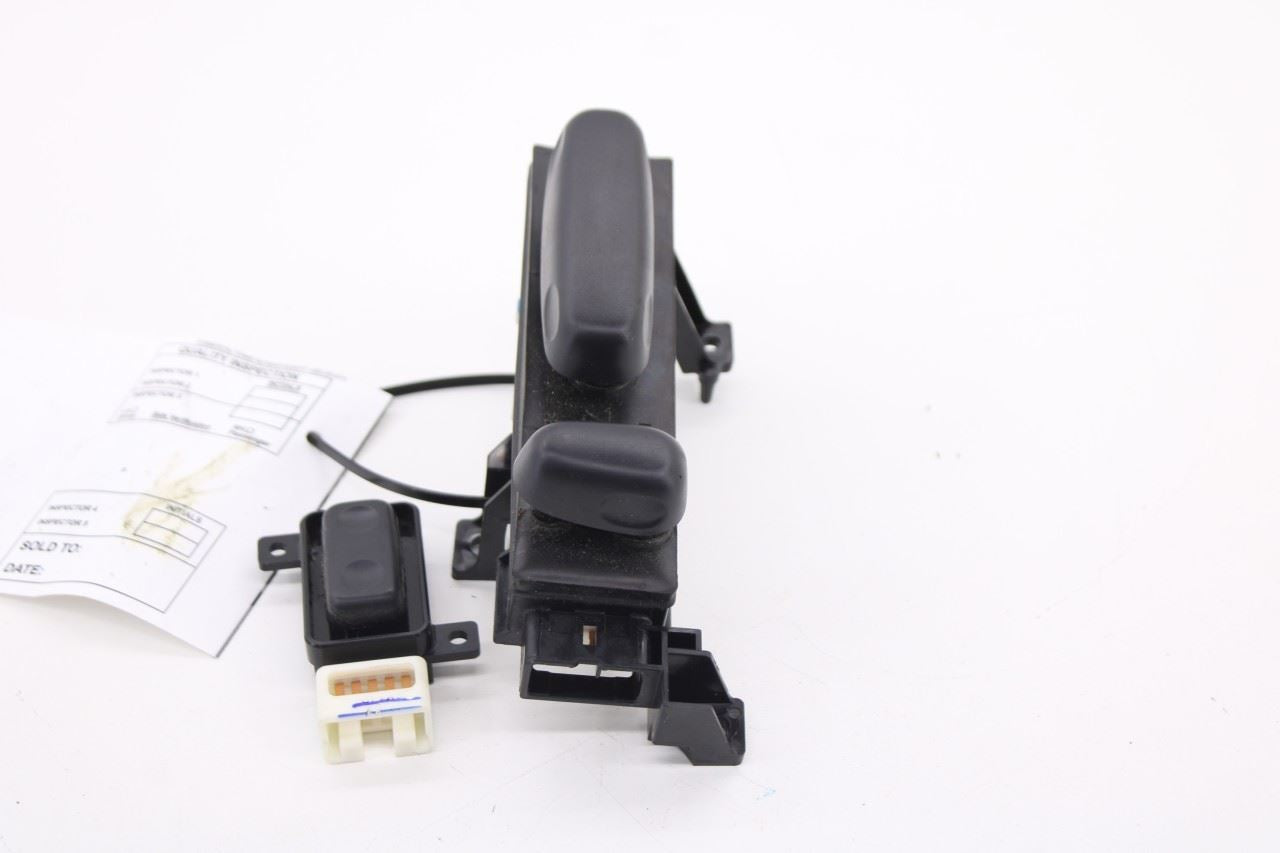 2019-2023 Toyota Tacoma SR5 Front Left Power Seat Adjustment Switch 84922-AE01010