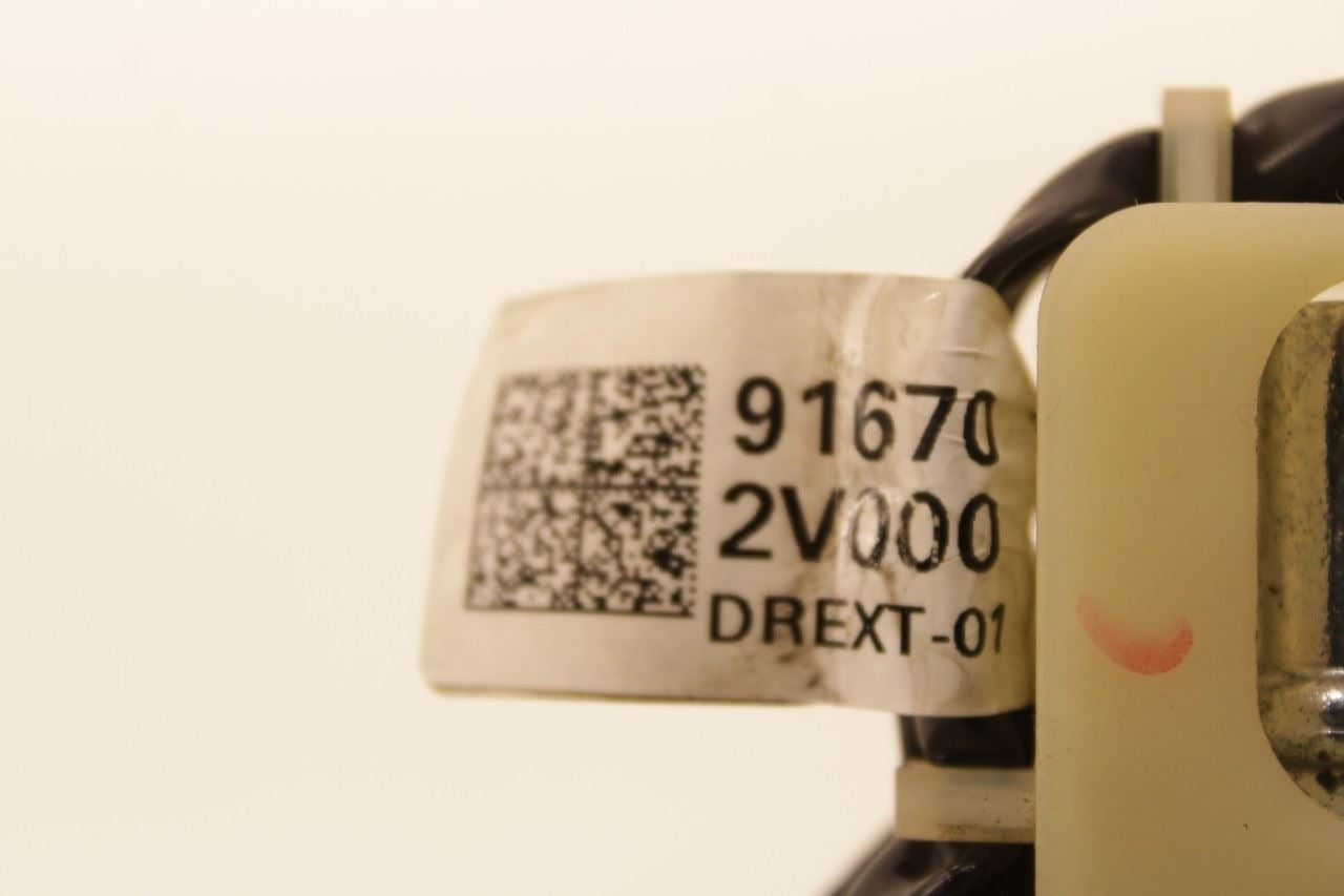 11-17 Hyundai Veloster Turbo 1.6L FWD Front Driver LH Side Door Exterior Handle - Alshned Auto Parts