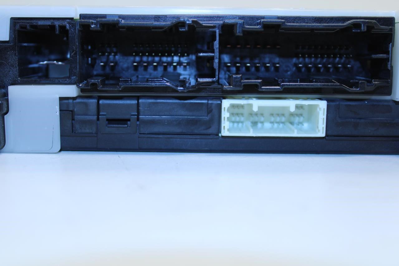 2019-2023 Toyota Tacoma Multiplex Network Body Control Module 89221-04070 OEM - Alshned Auto Parts