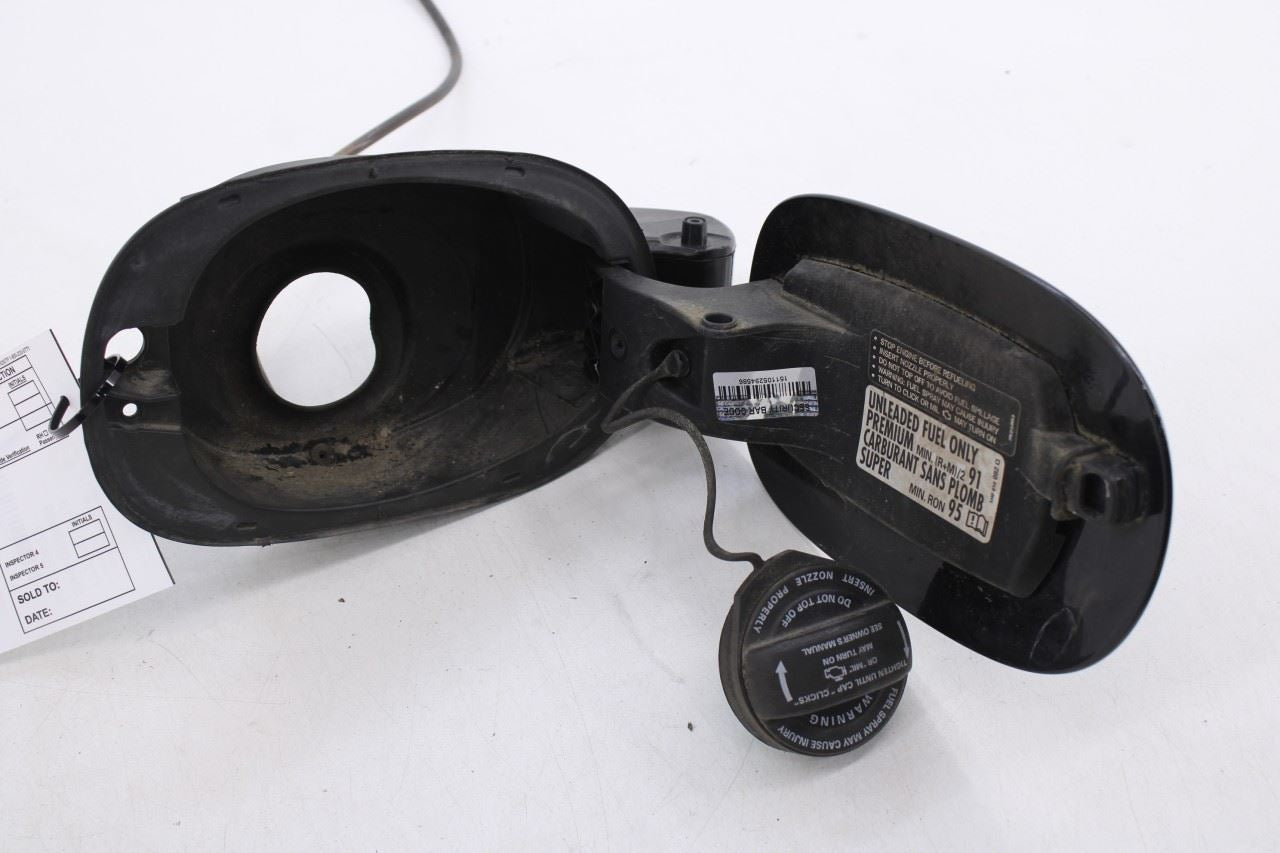 11-2018 Porsche Cayenne S Fuel Tank Filler Housing Door Lid Cover 1H0-010-092-Q3