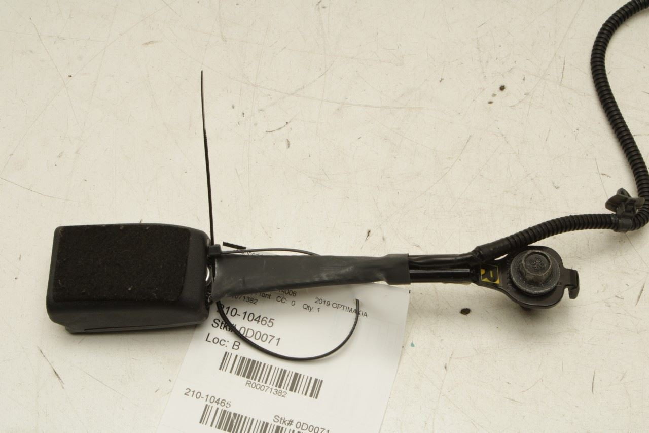 16-20 Kia Optima LX Front Passenger Right Side Seat Belt Buckle 88840D5500WK OEM - Alshned Auto Parts