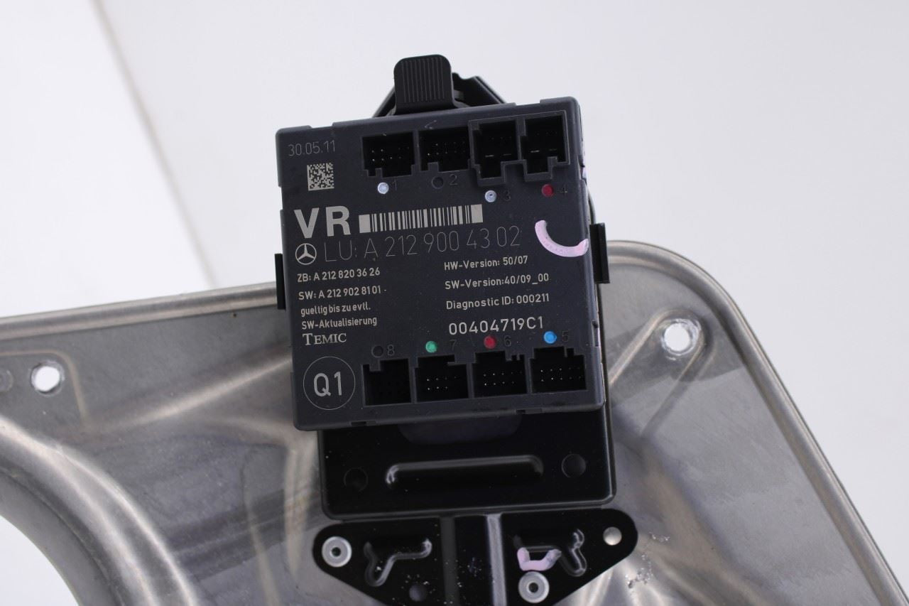 2010-16 Mercedes-Benz E 350 Luxury 4Matic FR RH Door Window Regulator w/ Carrier7