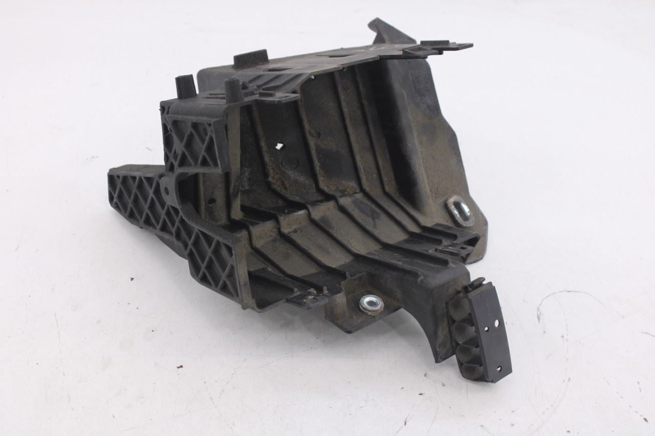 14-21 Jeep Grand Cherokee Laredo 4X4 Power Distribution Center Fuse Box Bracket2