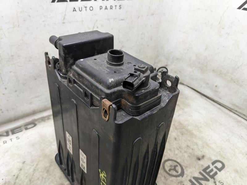 2007-2014 Lincoln Navigator 5.4L Fuel Vapor Evaporator Emission Canister *ReaD*8
