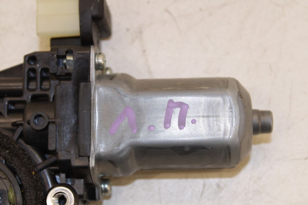 14-2017 Infiniti QX50 Front Left Driver Side Door Power Window Motor 80731-JM10A - Alshned Auto Parts