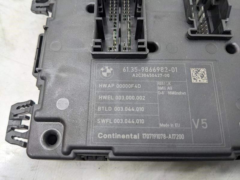 2017-20 BMW 430i xDrive 2.0L Rear Body Control Module Fuse Relay Box 613598669823