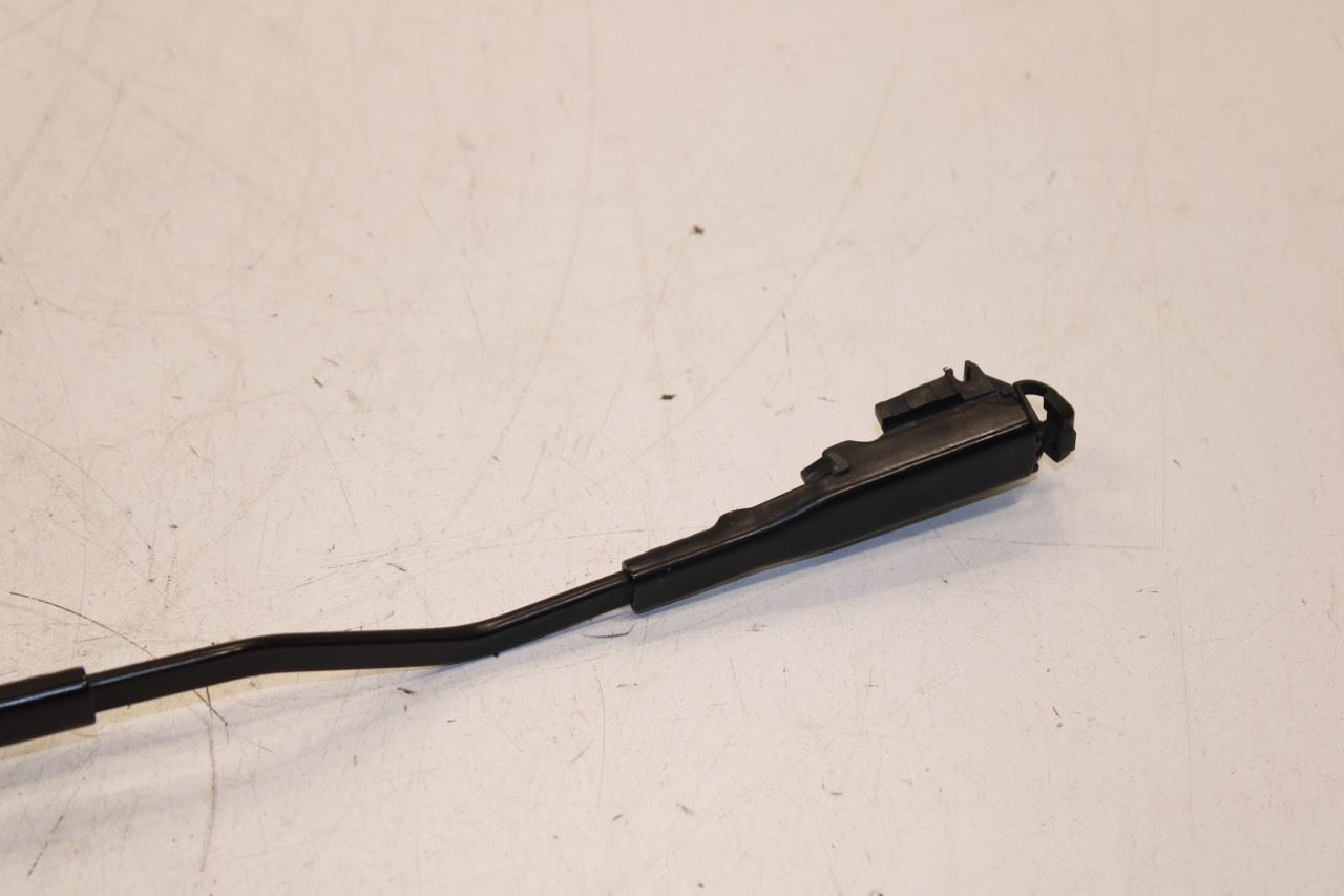2020-2025 Ford Escape SEL Front Left Driver and Right Side Windshield Wiper Arm - Alshned Auto Parts