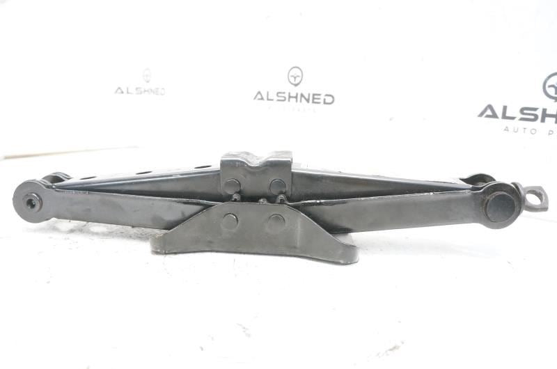 2012-22 Volkswagen Passat 1.8L Lift Jack w/ Foam Holder Container 5C0-011-031-B - Alshned Auto Parts