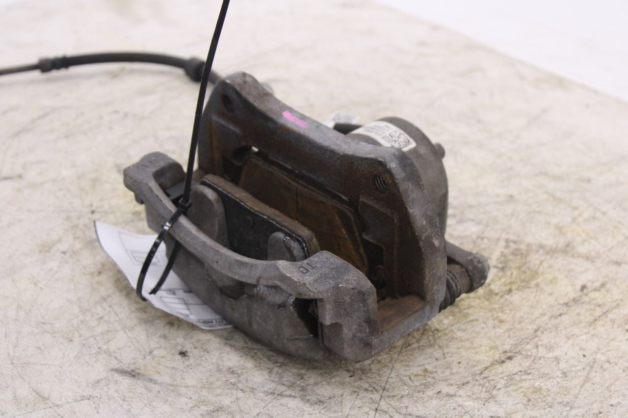 2018-24 Chevrolet Equinox LT 1.5L FWD Front Driver Left Side Brake Disc Caliper12