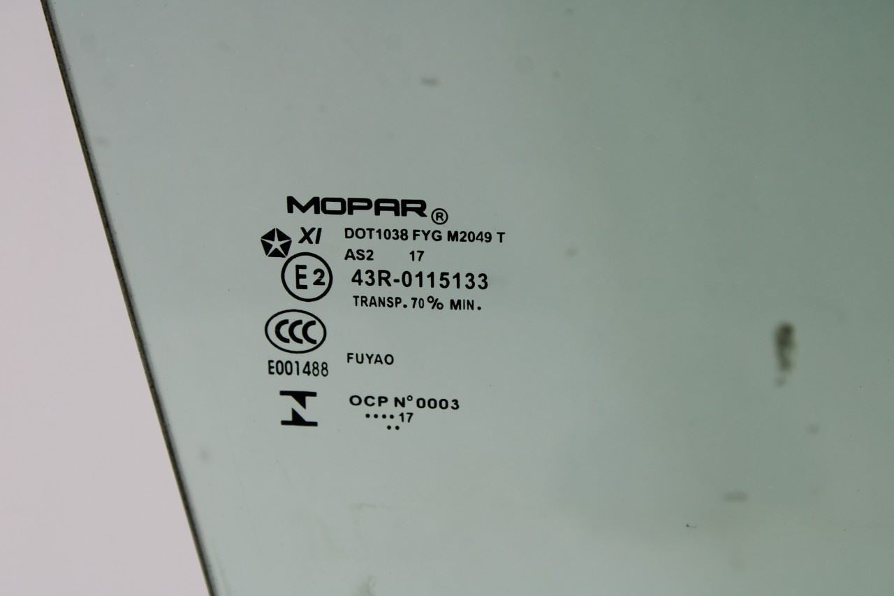 2011-2021 Jeep Grand Cherokee Summit Front Right Door Window Glass 68068670AE - Alshned Auto Parts