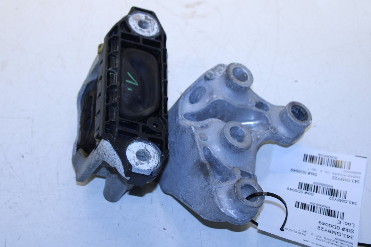 19-25 Chevrolet Blazer 2LT FWD Left Transmission Mount Support Bracket 84759500 - Alshned Auto Parts
