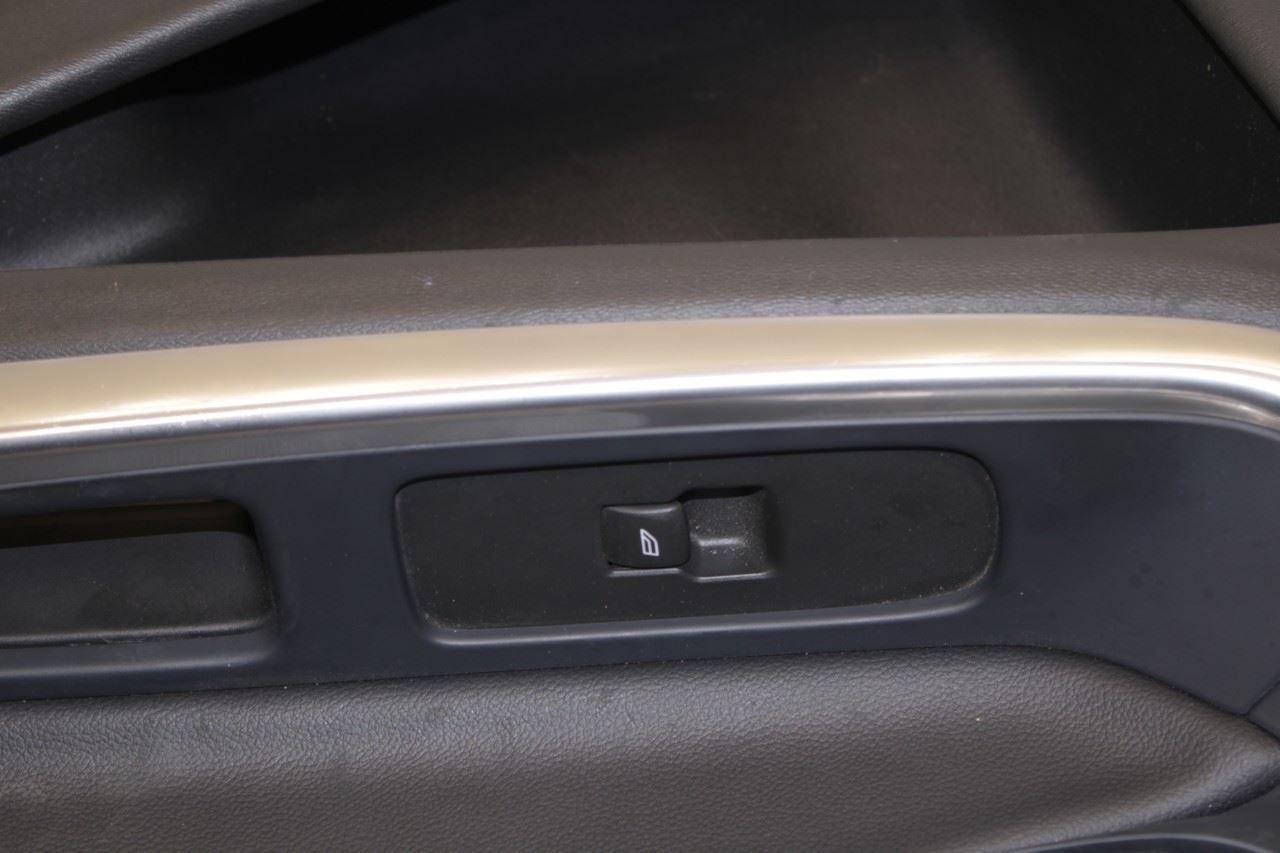 2014-2018 Volvo S60 T5 Premier Front Right Side Door Trim Panel 31366169 OEM - Alshned Auto Parts