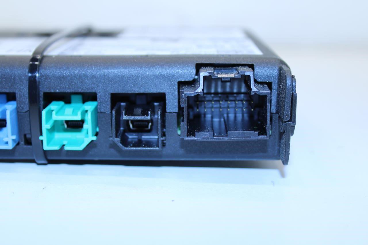 2018-2019 GMC Acadia SLT-1 HMI Infotainment Display Control Module 84546904 OEM - Alshned Auto Parts