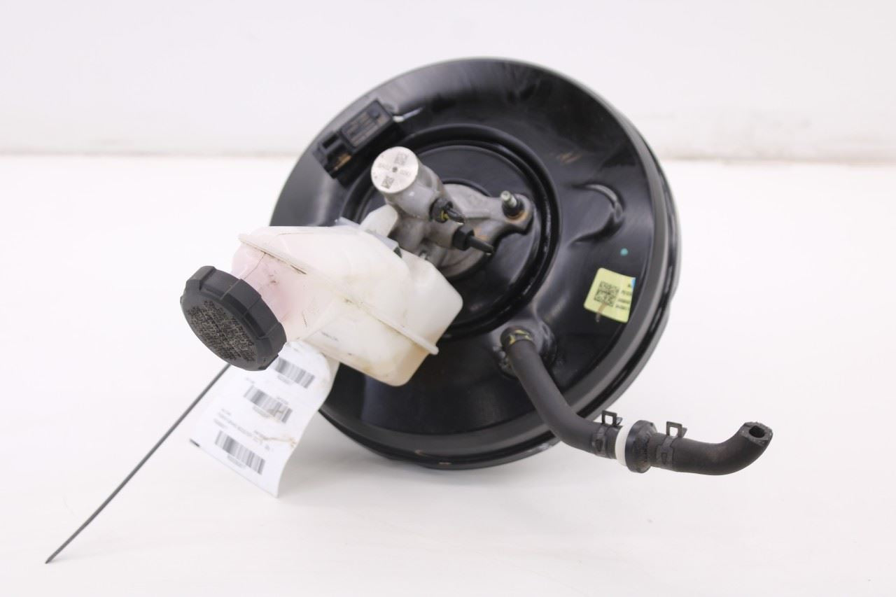 21-23 Hyundai Santa Fe SEL Power Brake Booster w/ Master Cylinder w/ Reservoir 1