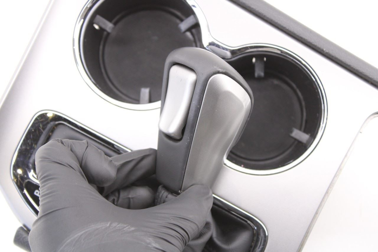 17-21 Jeep Grand Cherokee 3.6L Center Console Shifter Bezel Trim w/ Shifter Knob - Alshned Auto Parts