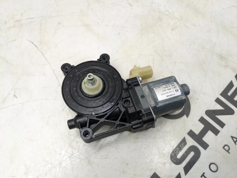 2019-2024 Ram 1500 New Body Rear Back Window Sliding Glass Motor 68402762AA OEM4
