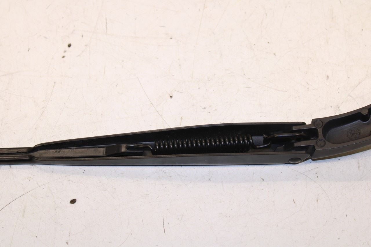 2020-2025 Ford Escape SEL Front Left Driver and Right Side Windshield Wiper Arm - Alshned Auto Parts
