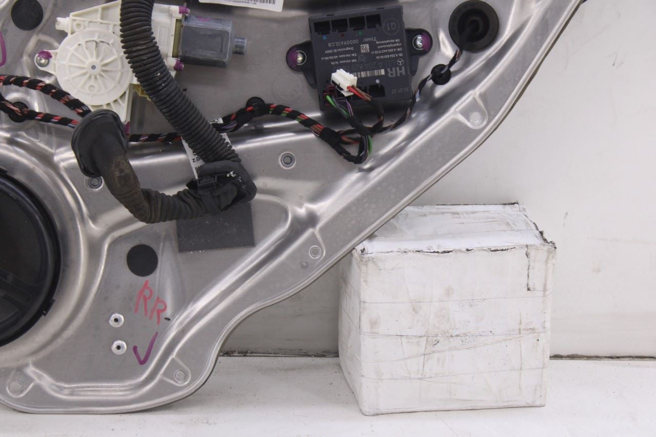 08-14 Mercedes-Benz C350 Sport RR RH Door Window Regulator w/ Carrier and Motor - Alshned Auto Parts