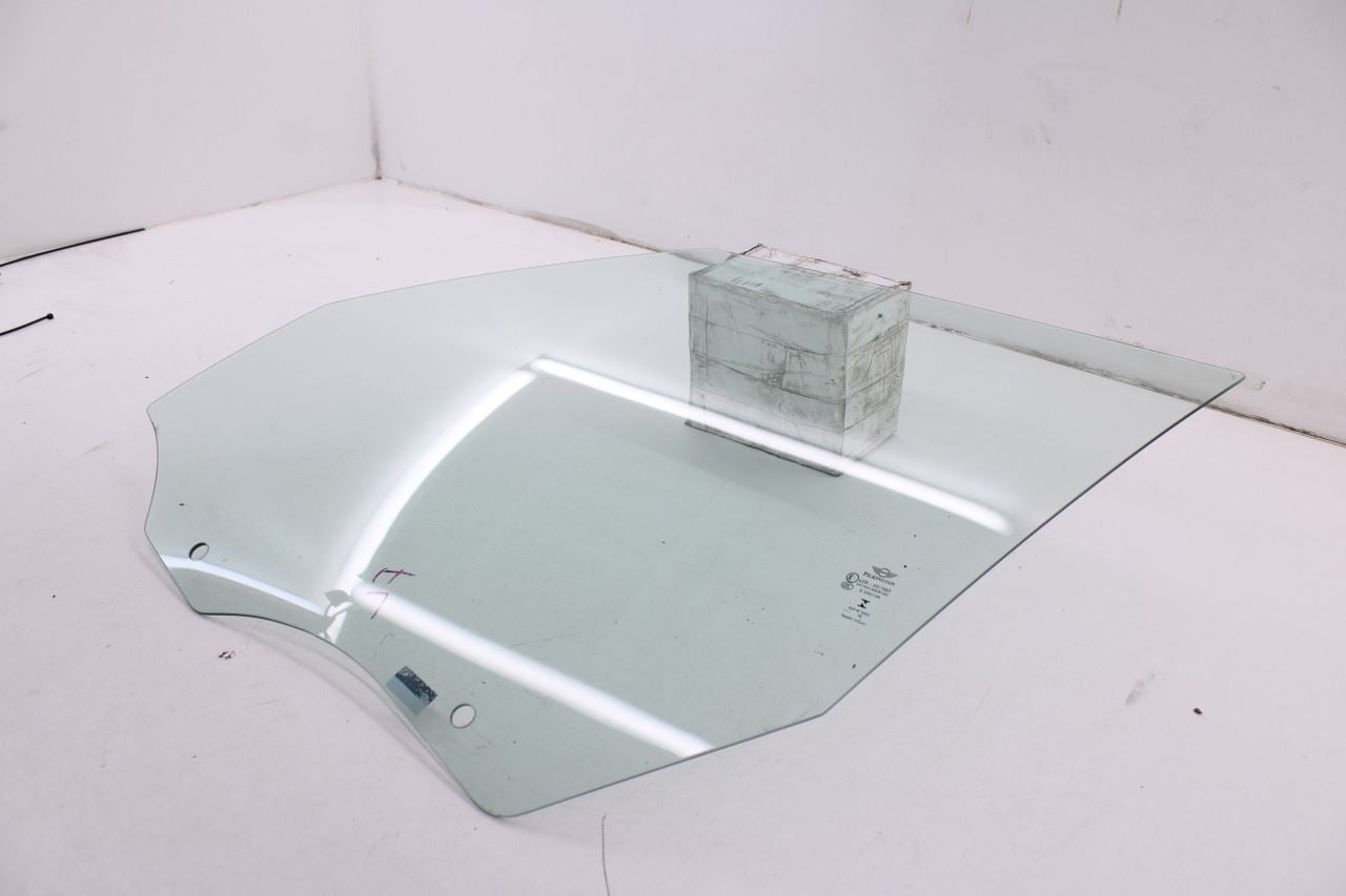 2010-2016 Mini Countryman Cooper S Front Left Door Window Movable Glass 98005674