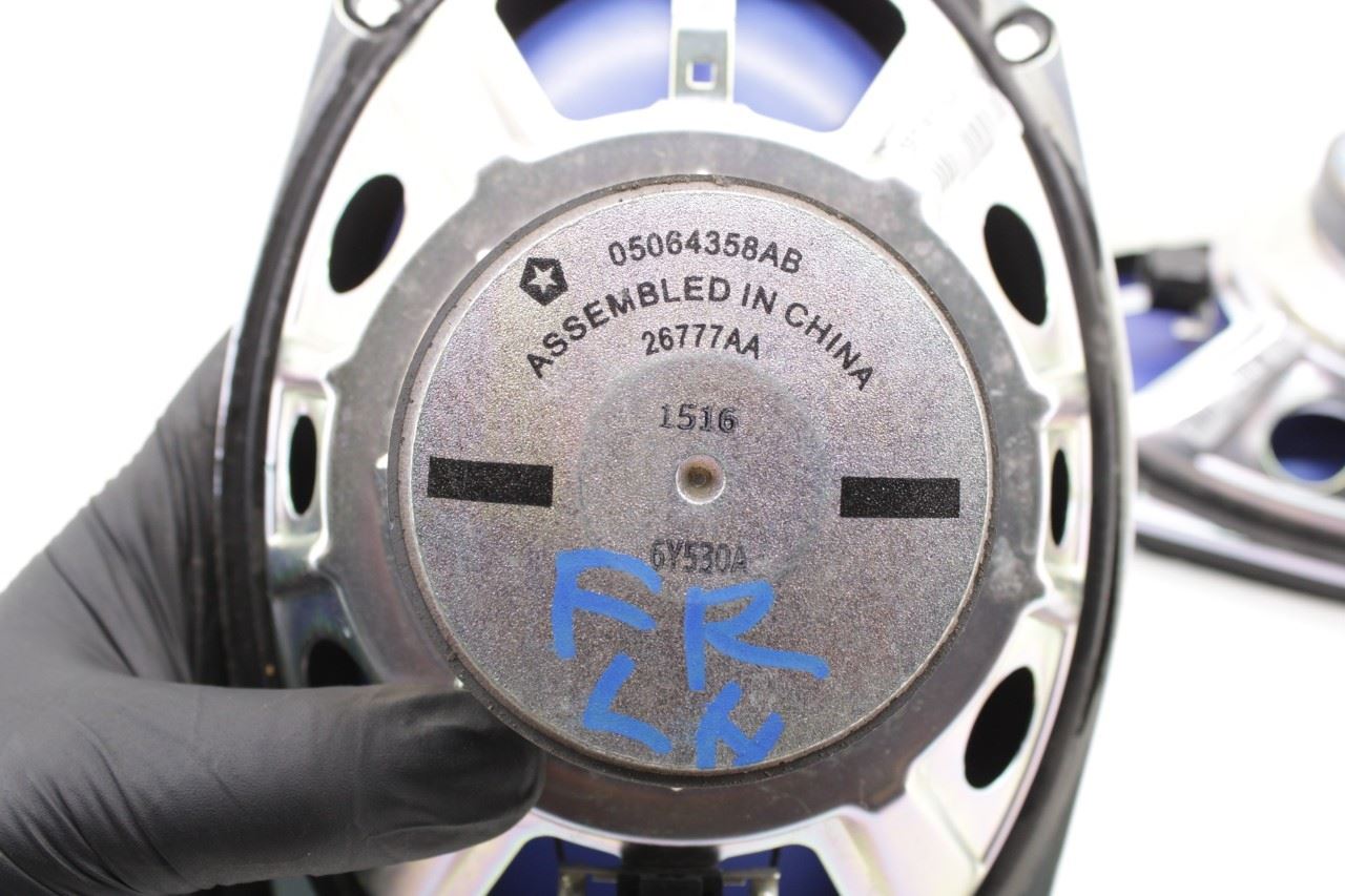 17-24 Chrysler Pacifica Limited Front Right and Left Door Speaker 05064358AB - Alshned Auto Parts