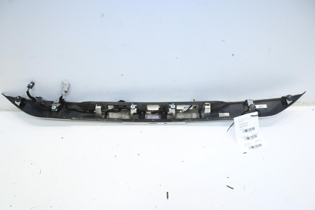 2018-19 GMC Acadia SLT-1 Rear Liftgate Applique Molding License Plate Light Lamp - Alshned Auto Parts