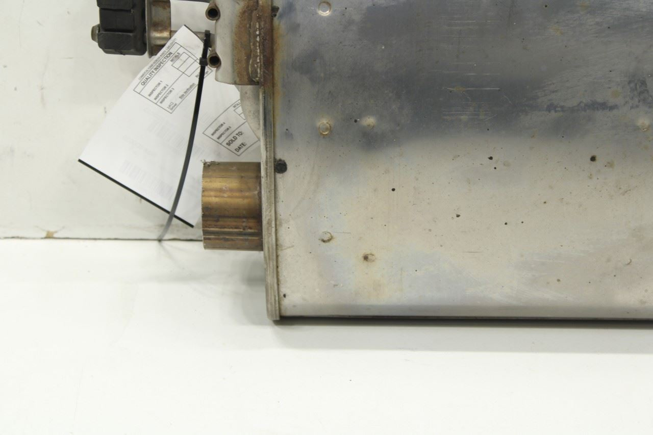 2019-2020 Kia Sorento LX 3.3L FWD Exhaust System Center Muffler 28650-C6110 OEM - Alshned Auto Parts