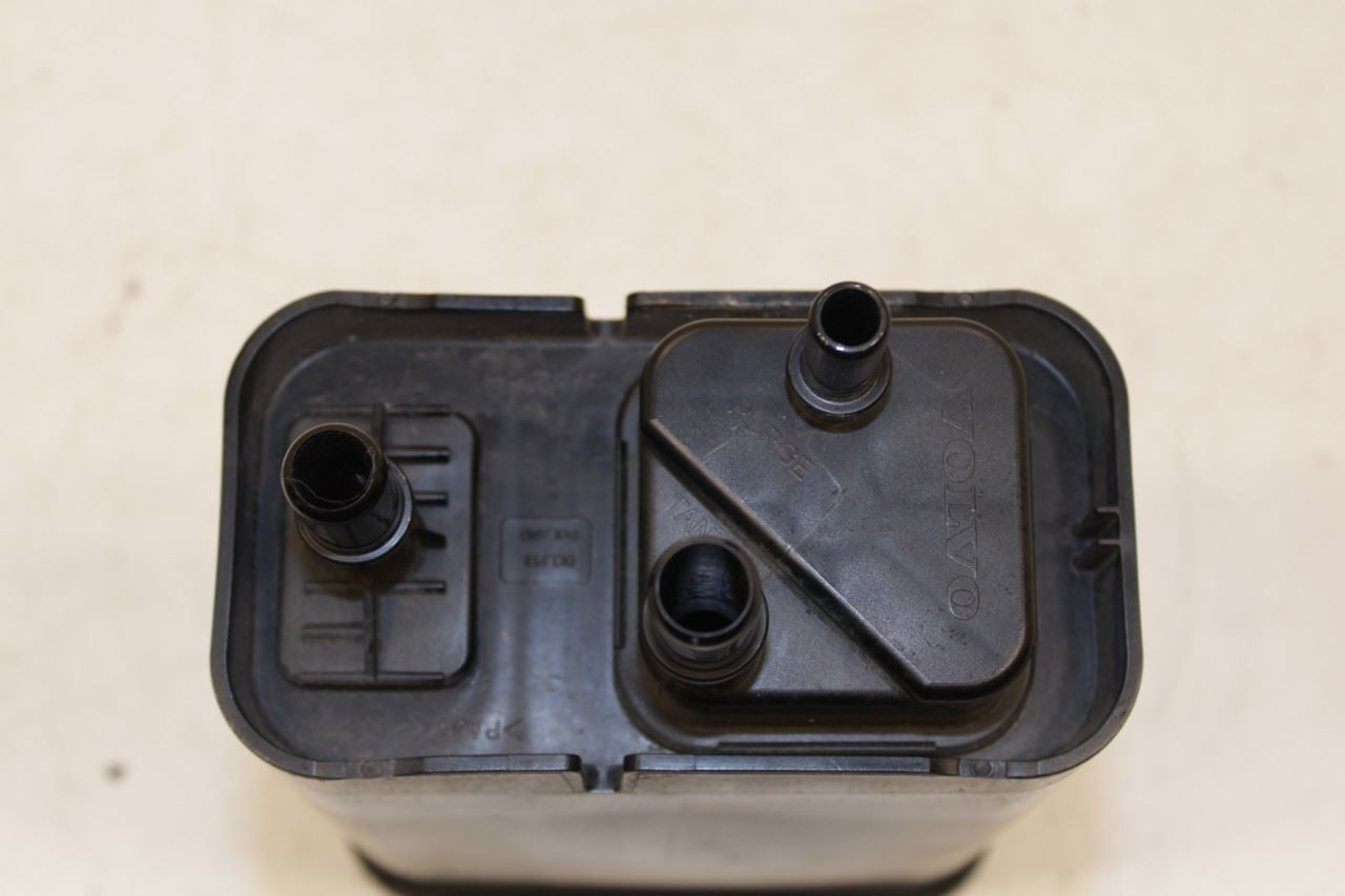 15-16 Volvo S60 T5 Premier 2.0L Fuel Vapor Evaporator Emission Canister w/ Pump - Alshned Auto Parts