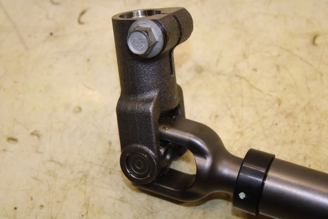 2020-25 Ford Escape SEL 2.0L AWD Steering Column Intermediate Lower Shaft Joint - Alshned Auto Parts