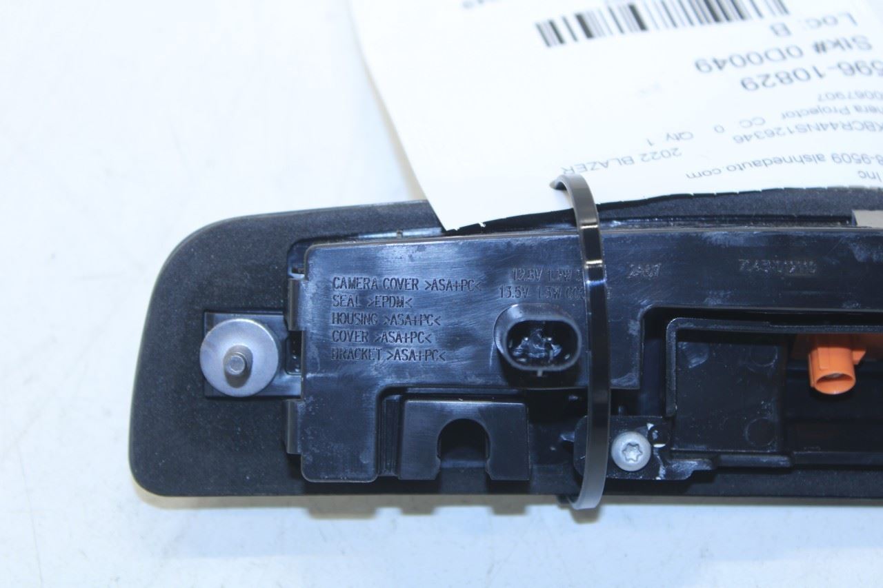 2019-24 Chevrolet Blazer 2LT 2.0L FWD Rear License Plate Light w/ Backup Camera - Alshned Auto Parts
