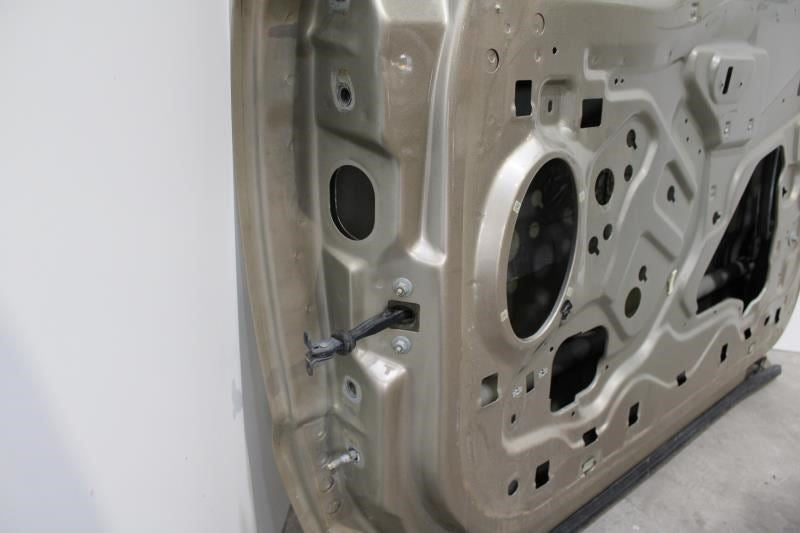 2008-2016 Ford F250 SD Crew Cab Front Right Door Shell 9C3Z-2520124-F OEM *ReaD* - Alshned Auto Parts