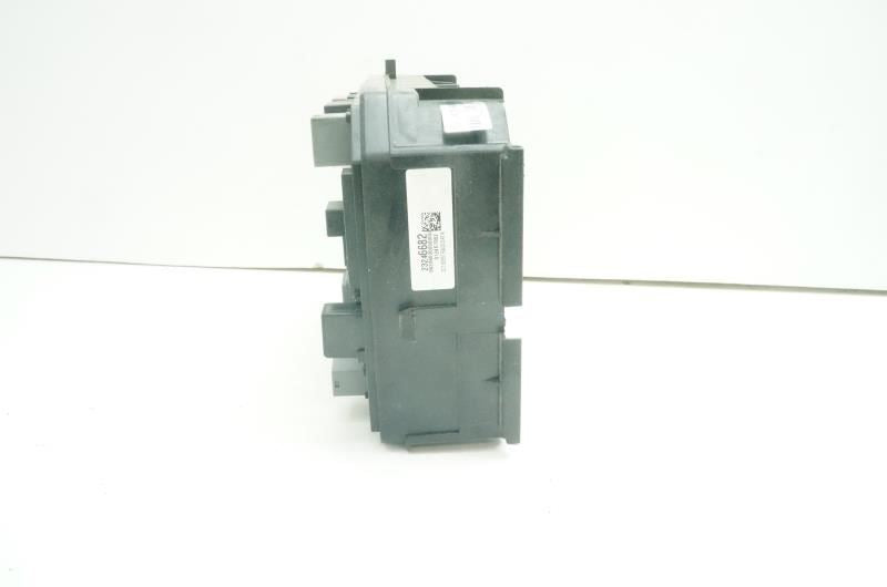 2018-2021 Chevrolet Equinox Engine Fuse Relay Junction Block 23246682 OEM - Alshned Auto Parts