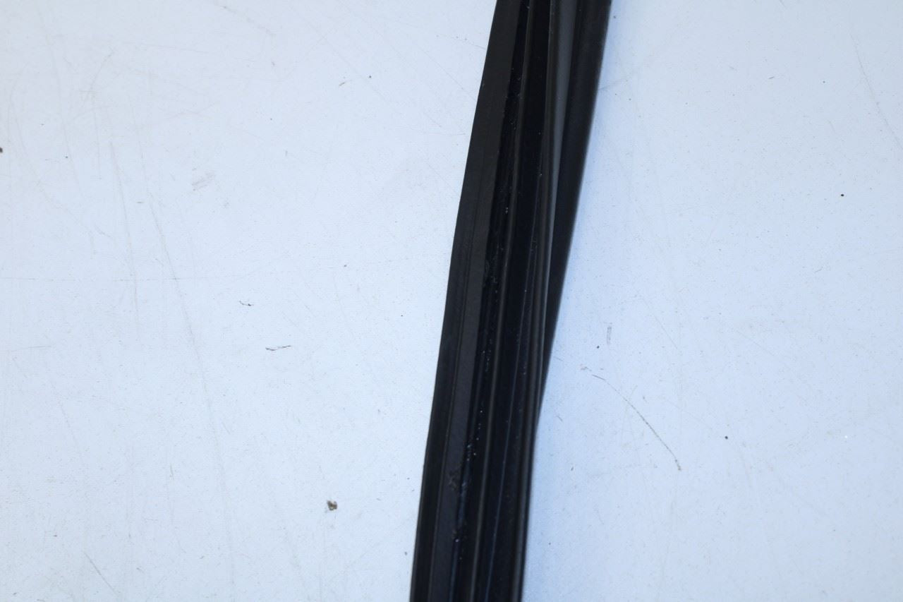 2022-2025 Hyundai Tucson SEL Liftgate Tailgate Weatherstrip US built 81761-CW100 - Alshned Auto Parts