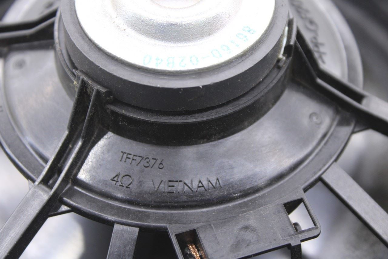 19-25 Toyota Corolla LE Front or Rear Right and Left Door Speaker Set 8616002B405