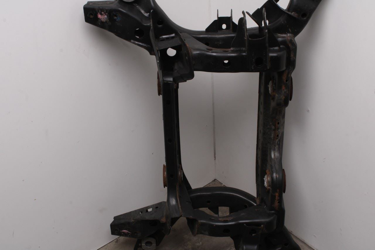 2018-26 Ford Mustang GT 5.0L RWD Rear Crossmember Subframe 6-MT JR3Z-5035-L OEM6
